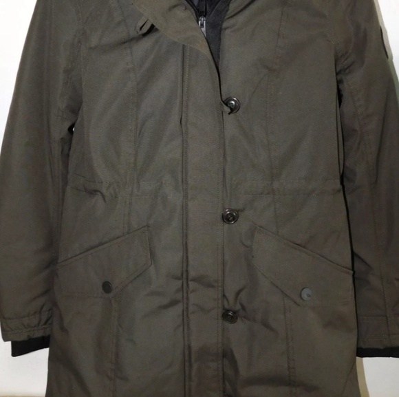 UGG Adirondack Coat - Picture 6 of 6